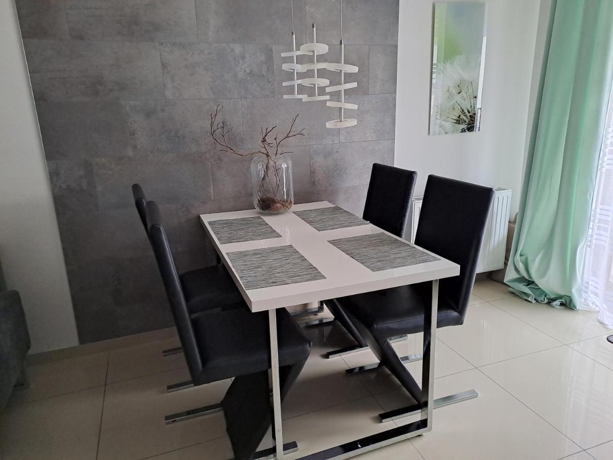 Apartament -Sweet Home Lubiń 外观 照片
